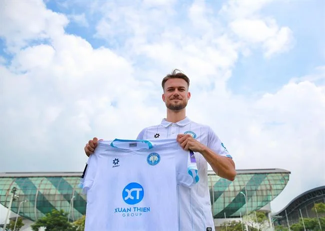 Đội ngũ hỗ trợ khách hàng 24/7 của 69vin apk